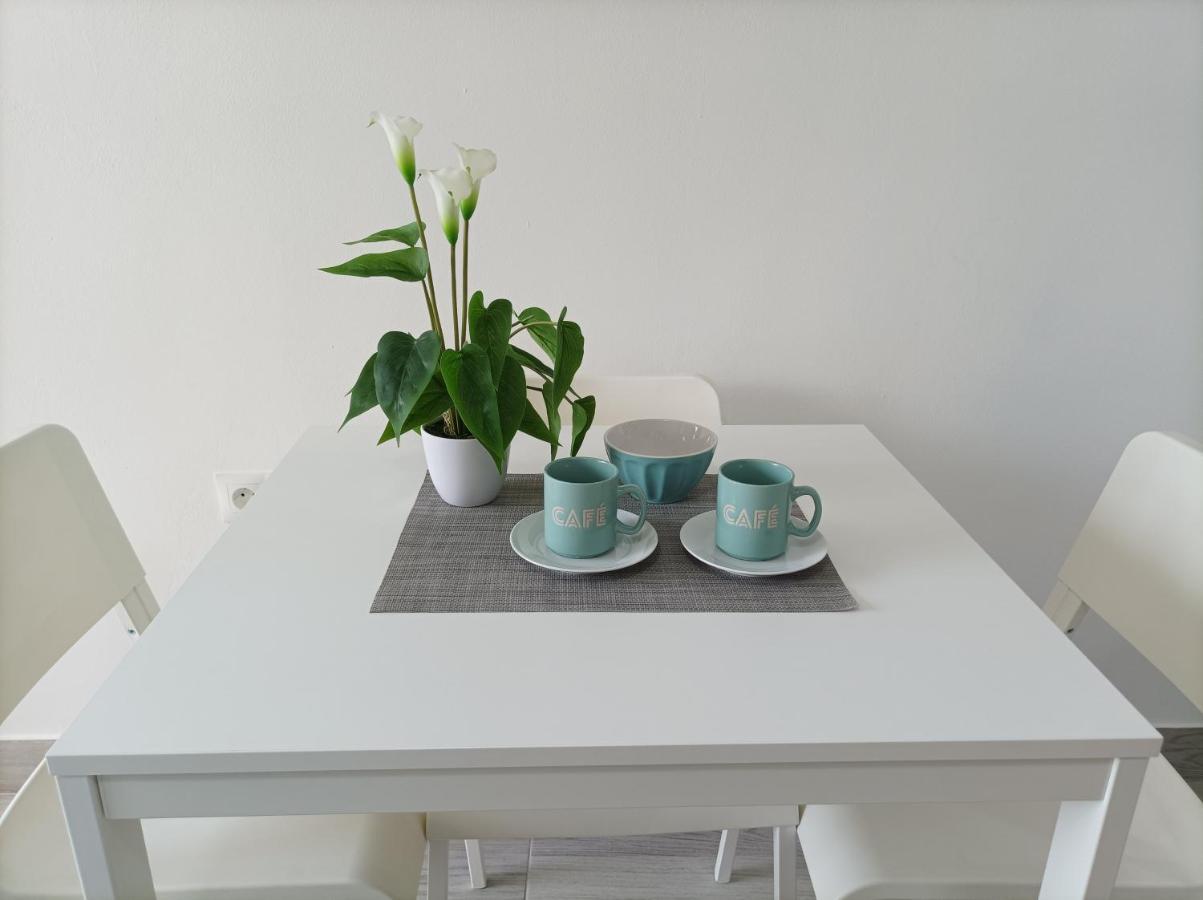 贝纳尔马德纳Precioso Apartamento Residencial Piscina Jardines公寓 外观 照片